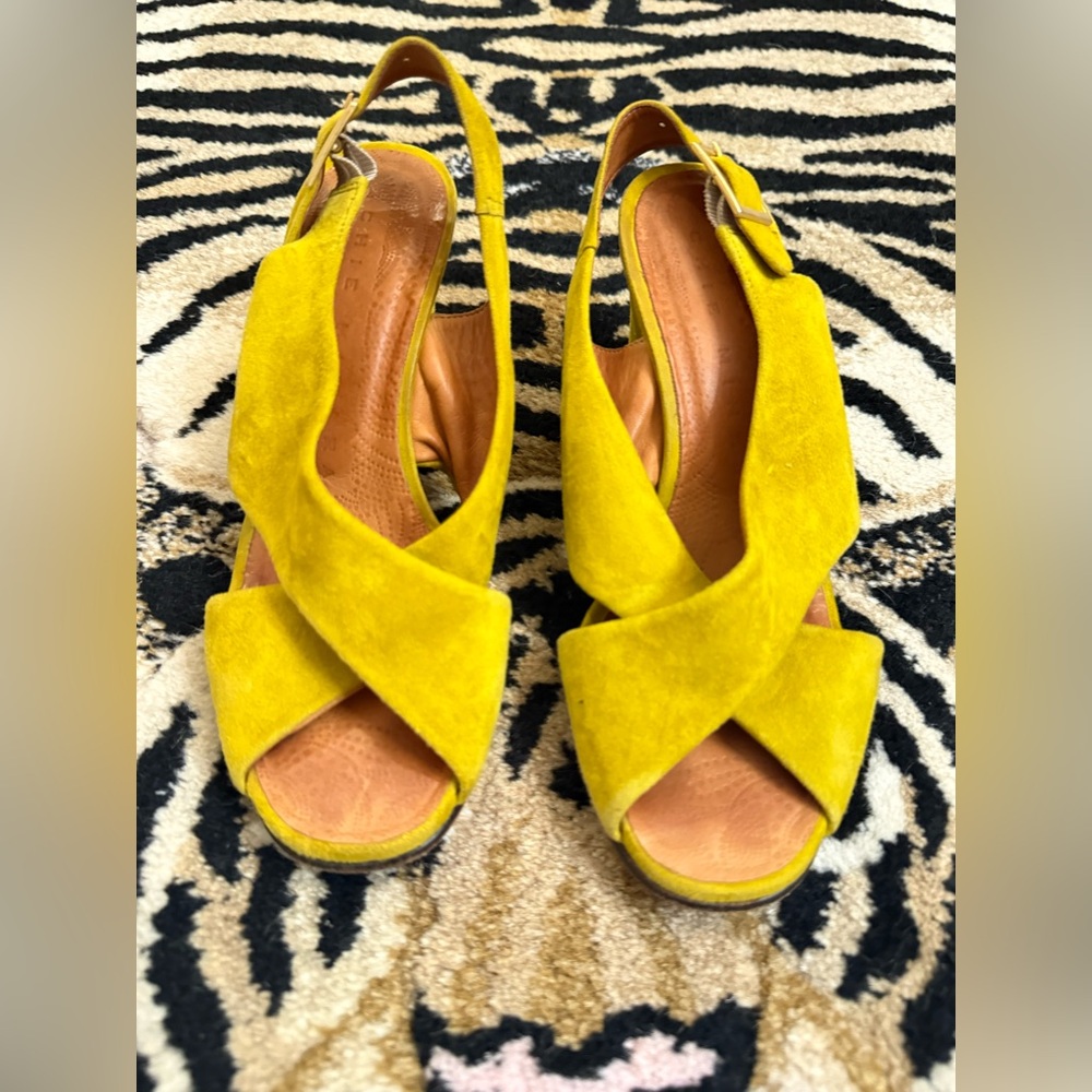 Chie Mihara Yellow Suede Open Toe Wedge Sandals Size EU 35/ US 5 GUC